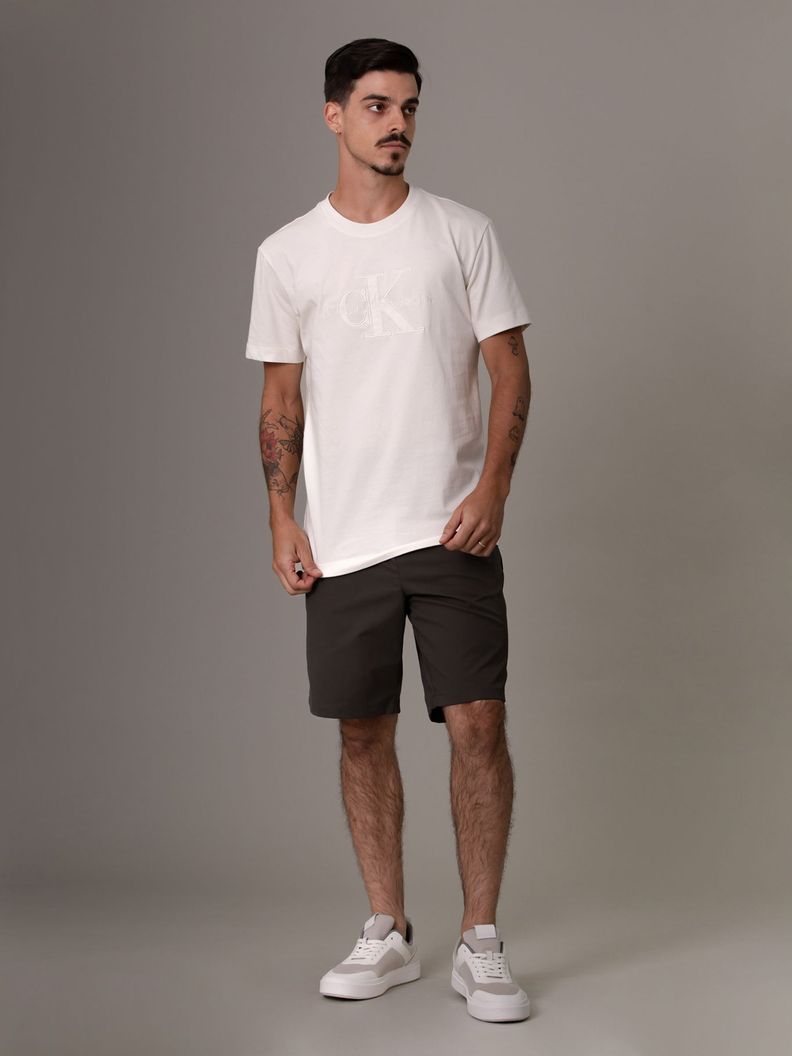 Polera Monologo Applique Blanco Calvin Klein-1