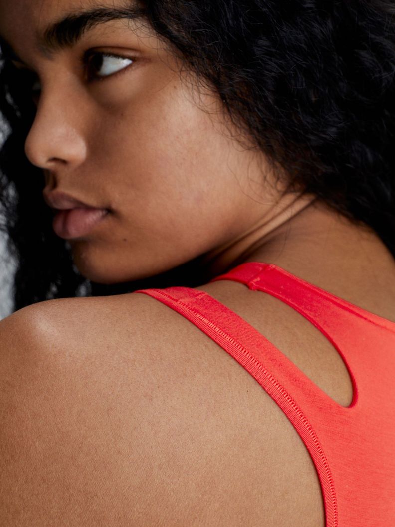 Bralette CK Deconstructed Rojo Calvin Klein-4