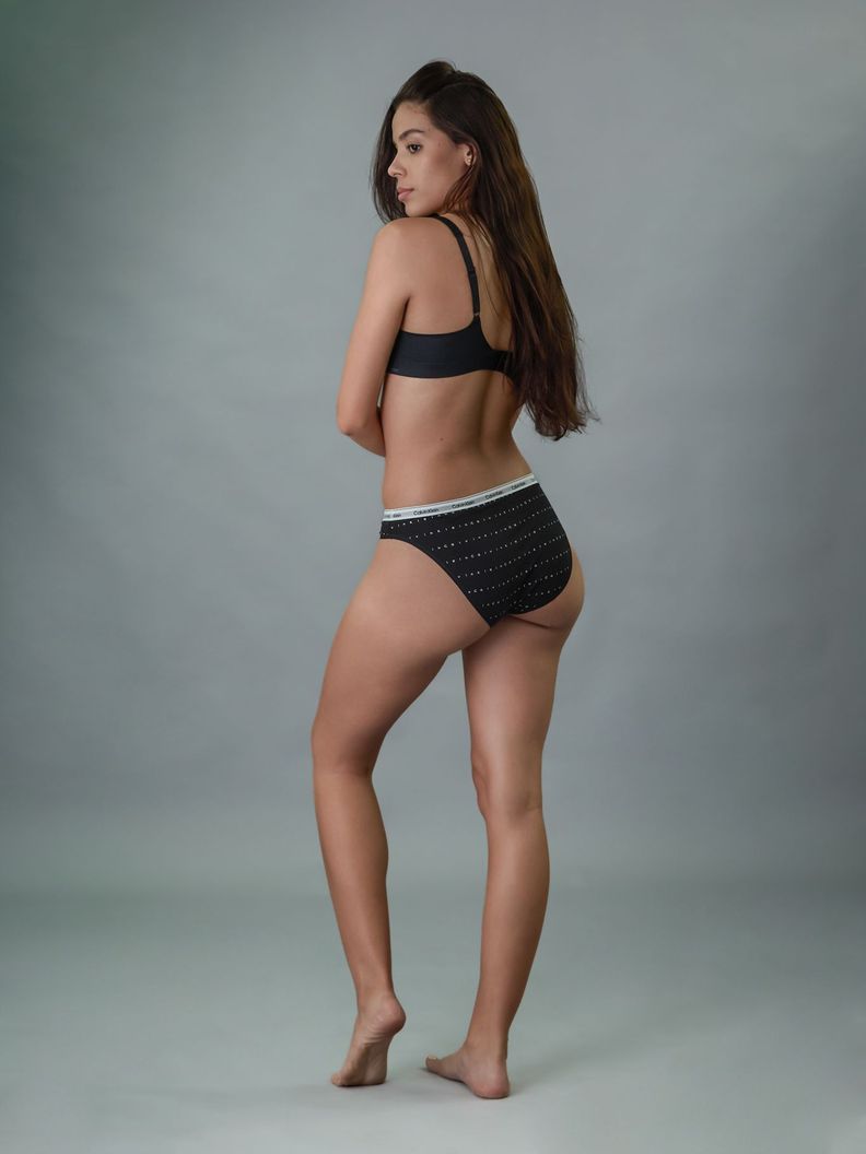 Calzón Bikini Modern Logo Negro Calvin Klein-2