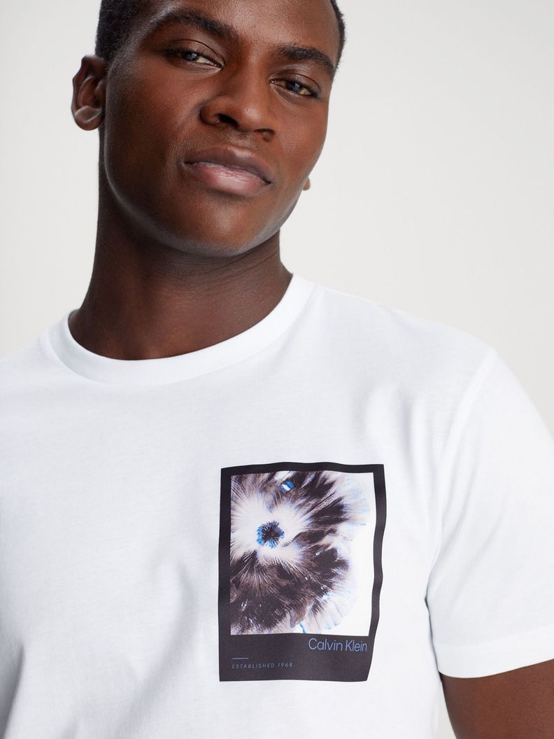 Polera Framed Flower Graphic Blanco Calvin Klein-3