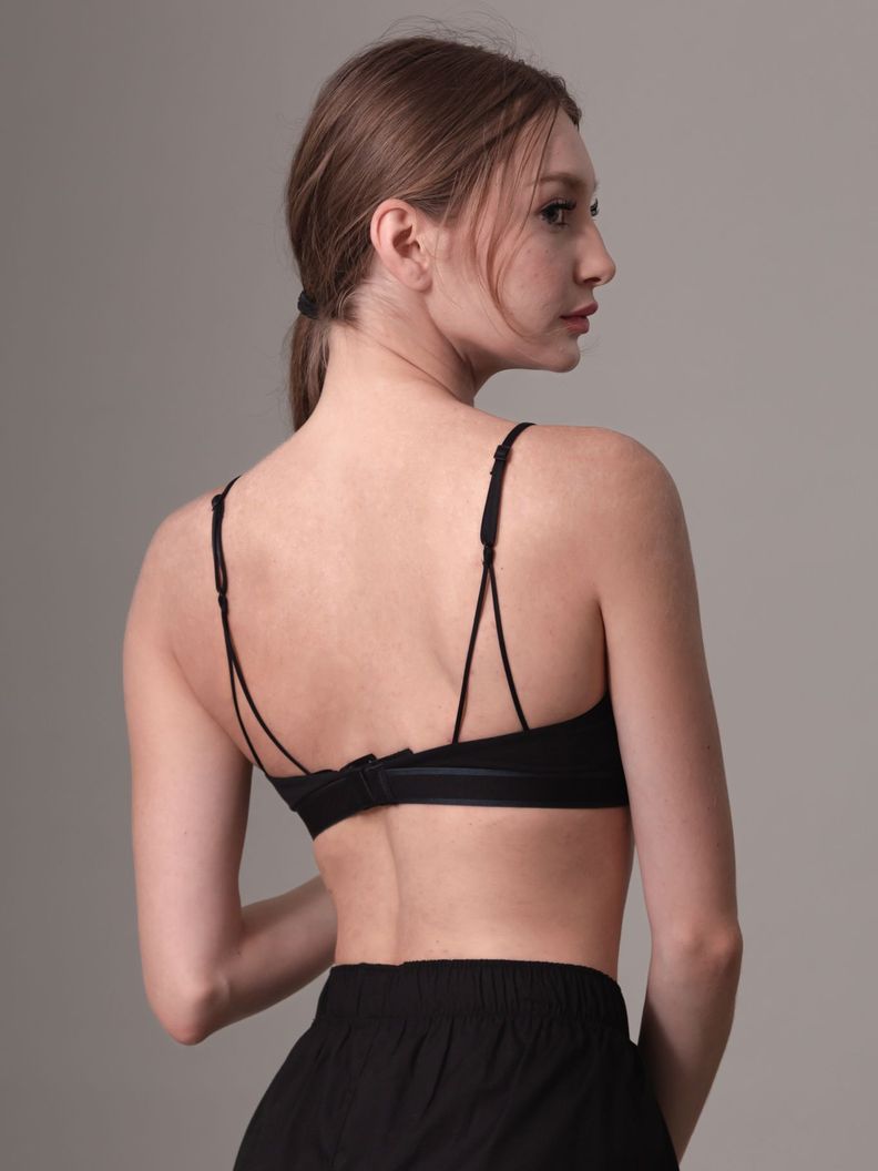 Bralette Tonal Logo Lightly Negro Calvin Klein-3