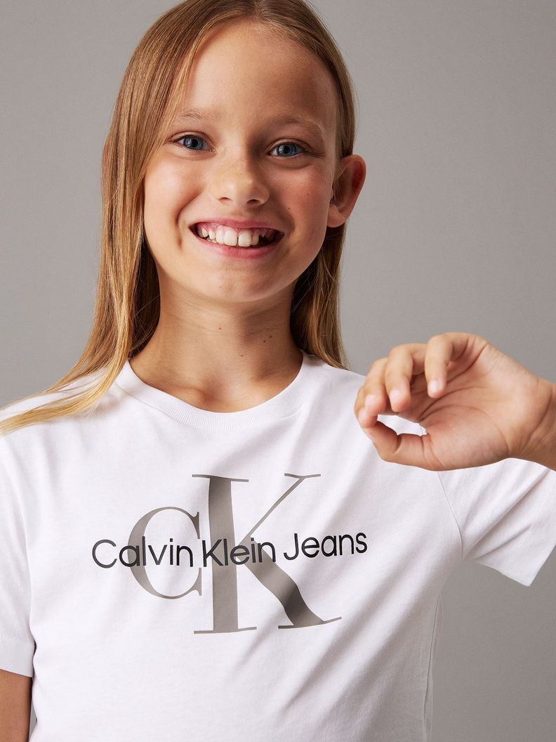 Polera Niño CK Monogram Blanco Calvin Klein-6
