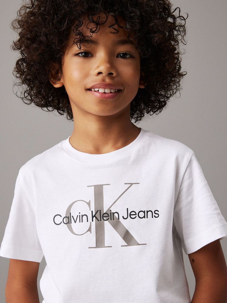 Polera Niño CK Monogram Blanco Calvin Klein-7