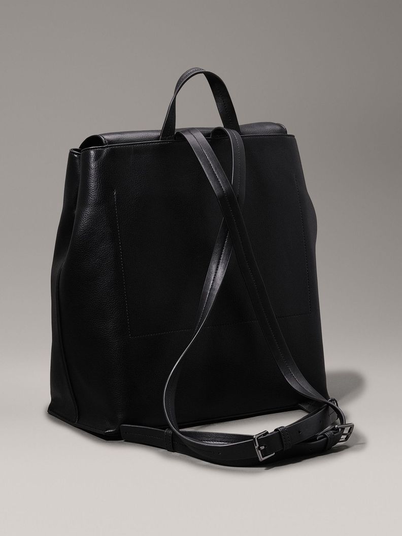 Mochila CK Daily Negro Calvin Klein-1
