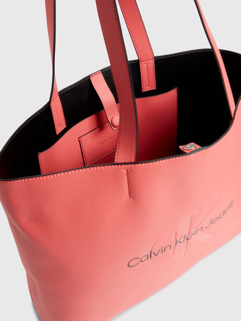 Cartera Sculpted Slim Tote Rosado Calvin Klein-2