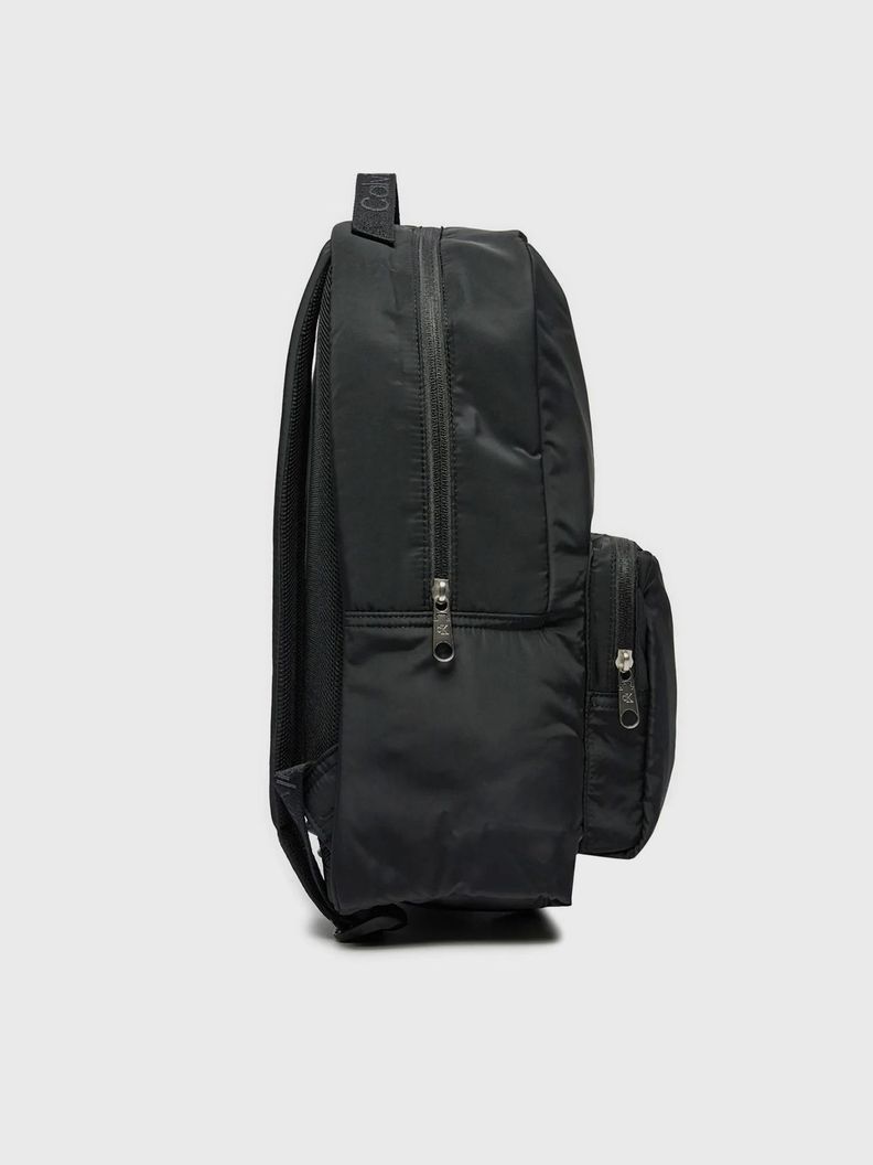 Mochilas Over Webbing Center Negro Calvin Klein-2