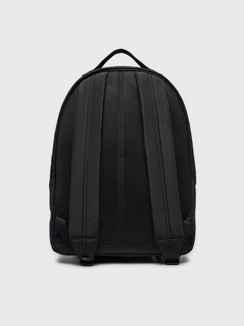 Mochilas Over Webbing Center Negro Calvin Klein-5