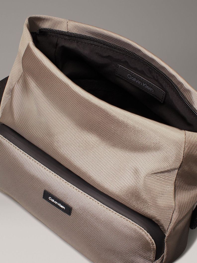 Banano Plegable CK Essential Gris Calvin Klein-2