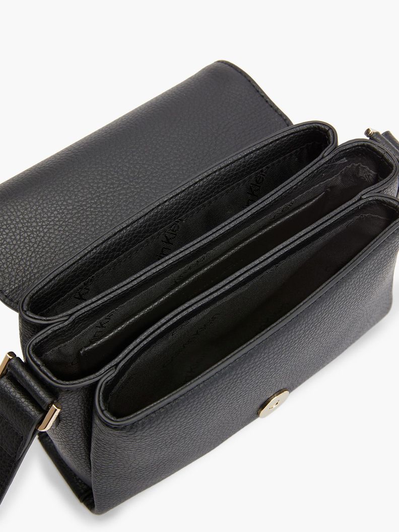 Cartera Ck Elevated Crossbody Negro Calvin Klein-2