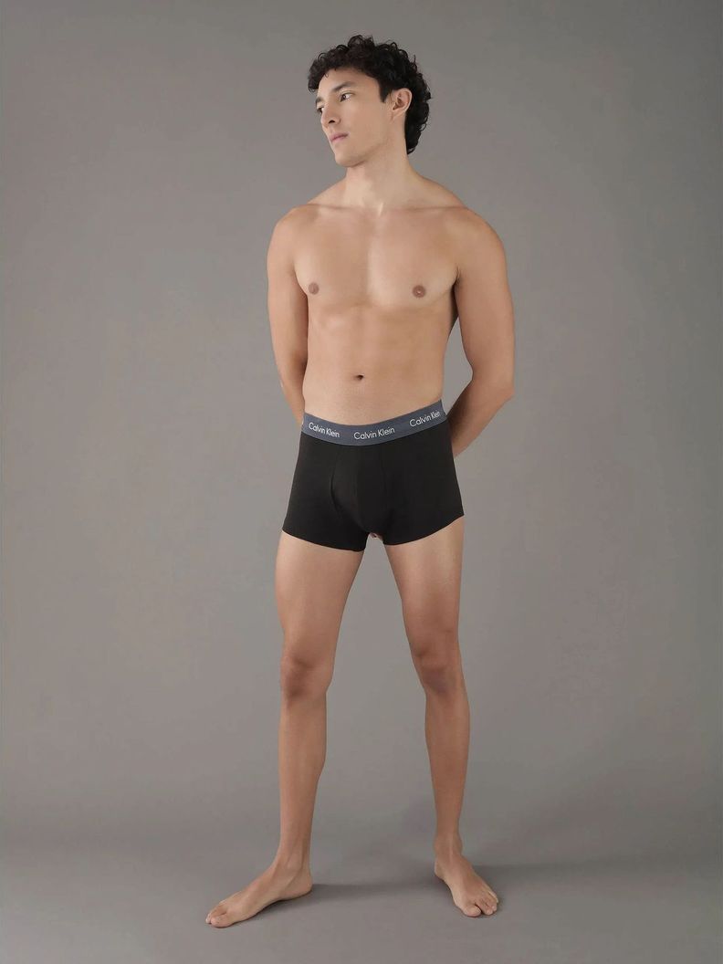 Pack 3 Bóxer Low Rise Trunk Stretch Negro Calvin Klein-2