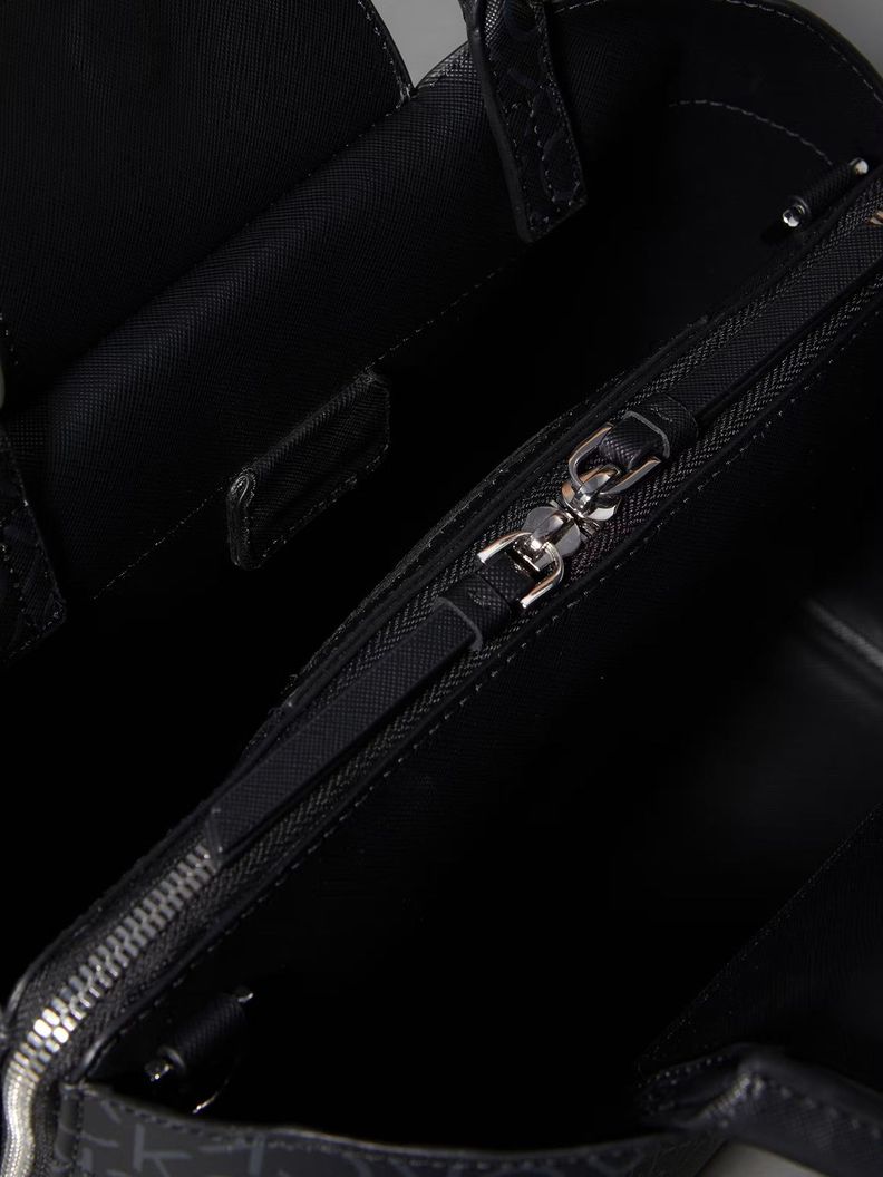 Cartera Tote CK Business Negro Calvin Klein-2