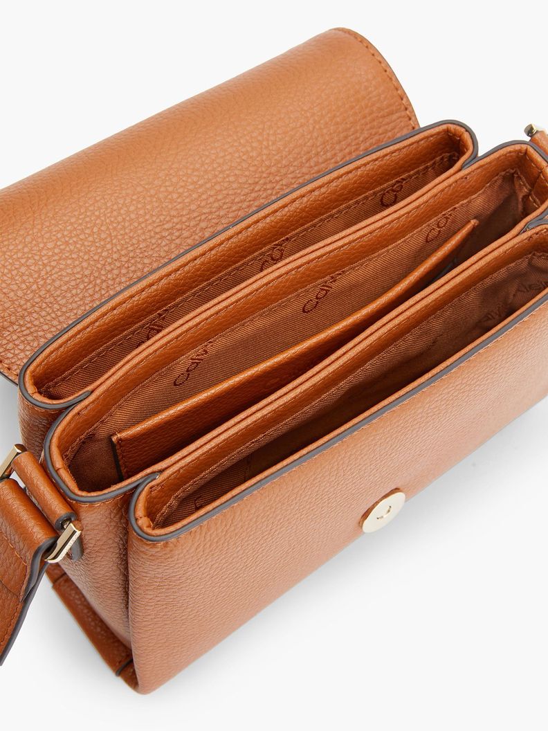 Cartera Ck Elevated Crossbody Café Calvin Klein-2