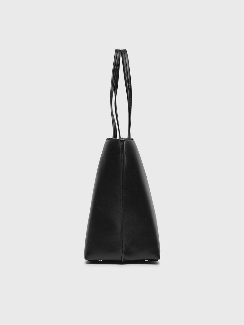 Cartera Mini Tote Quilt Negro Calvin Klein-2