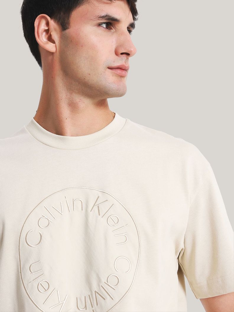 Polera Embroidered Emblem Beige Calvin Klein-3