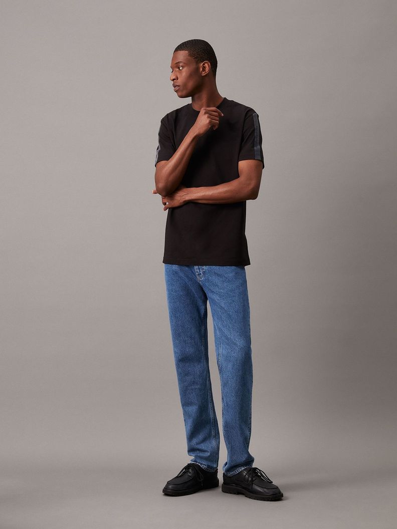 Polera Logo Tape Negro Calvin Klein-1