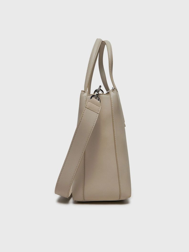 Cartera Tote Ck Must Beige Calvin Klein-2