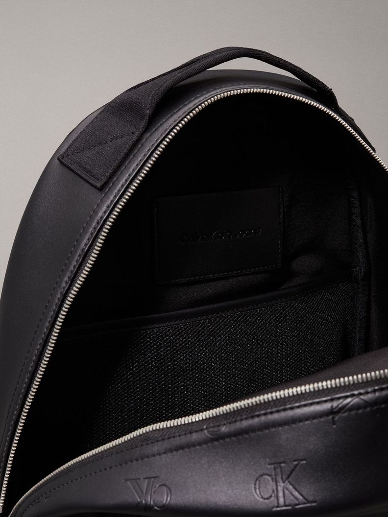 Mochilas Aop Center Negro Calvin Klein-2