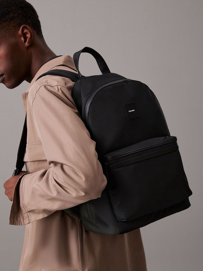 Mochilas CK Essential Negro Calvin Klein-3