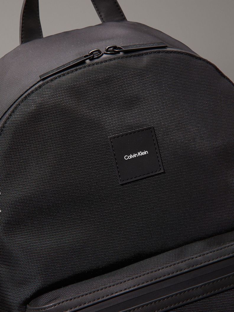 Mochilas CK Essential Negro Calvin Klein-4