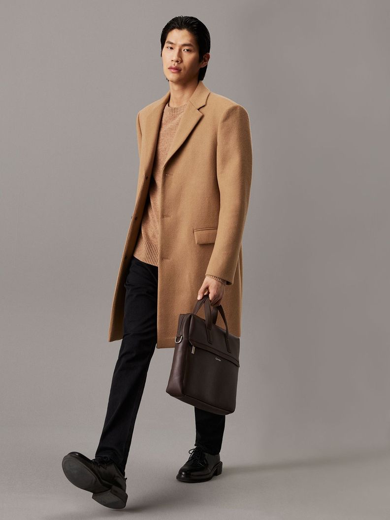 Bolso para Portátil Ck Must Café Calvin Klein-1