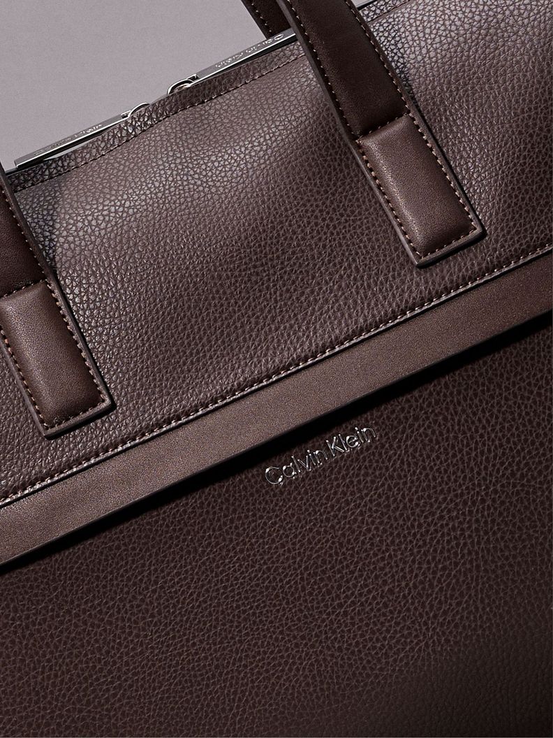Bolso para Portátil Ck Must Café Calvin Klein-3