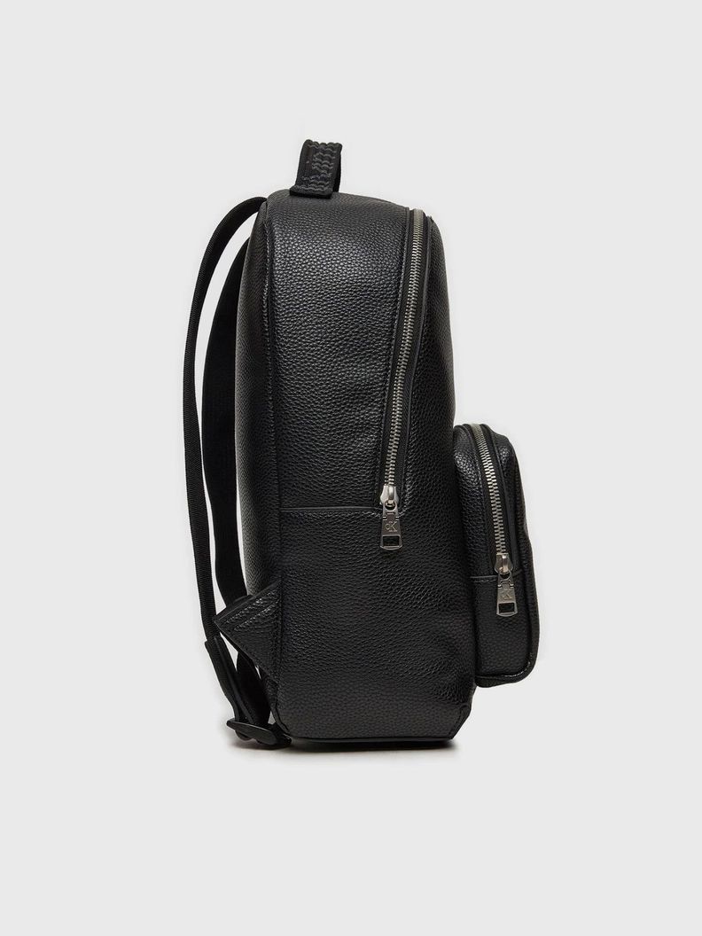 Mochila Ultralight Campus Negro Calvin Klein-2