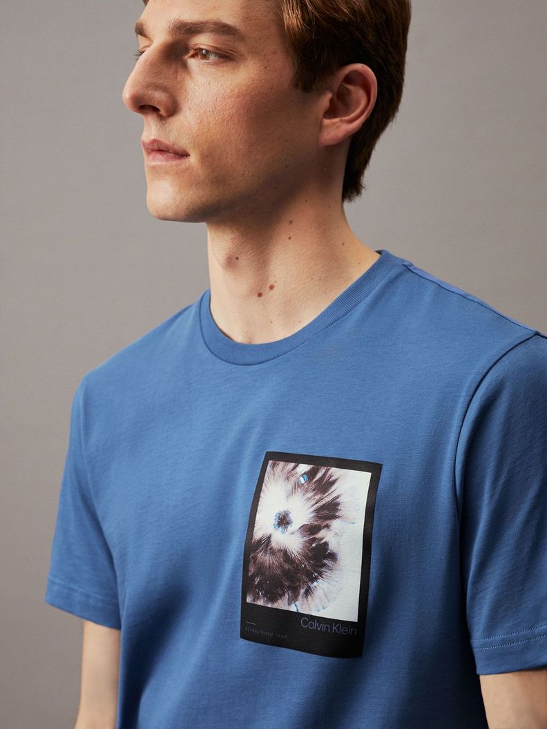 Polera Framed Flower Graphic Azul Calvin Klein-4