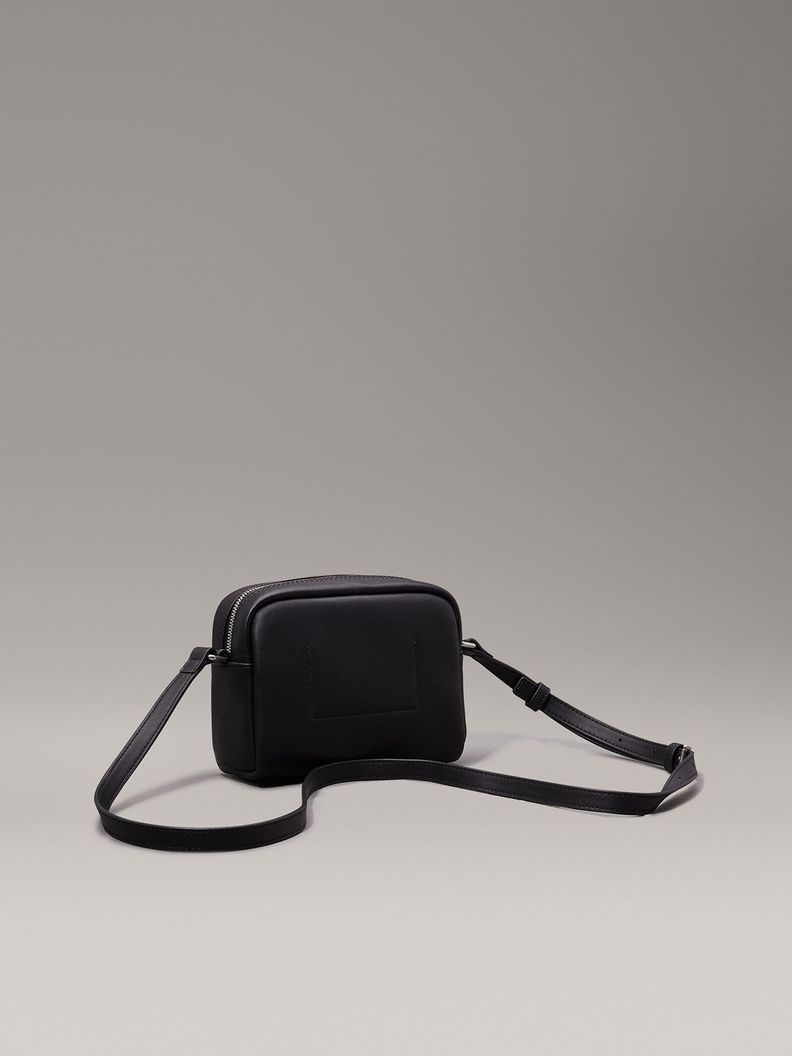Bandolera Sculped Negro Calvin Klein-1