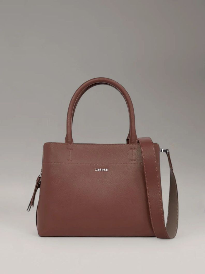 Cartera Tote Business Saffiano Café Calvin Klein-0