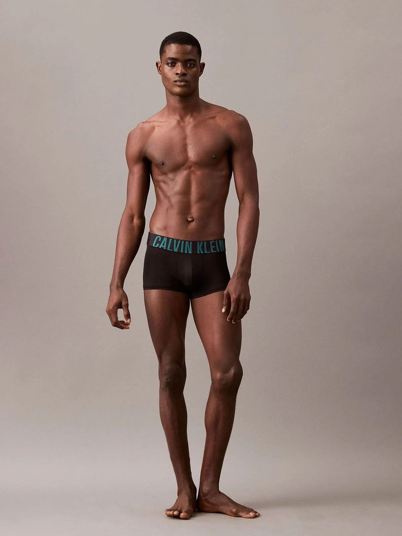 Pack 3 Bóxers Low Rise Intense 002 Negro Calvin Klein-2