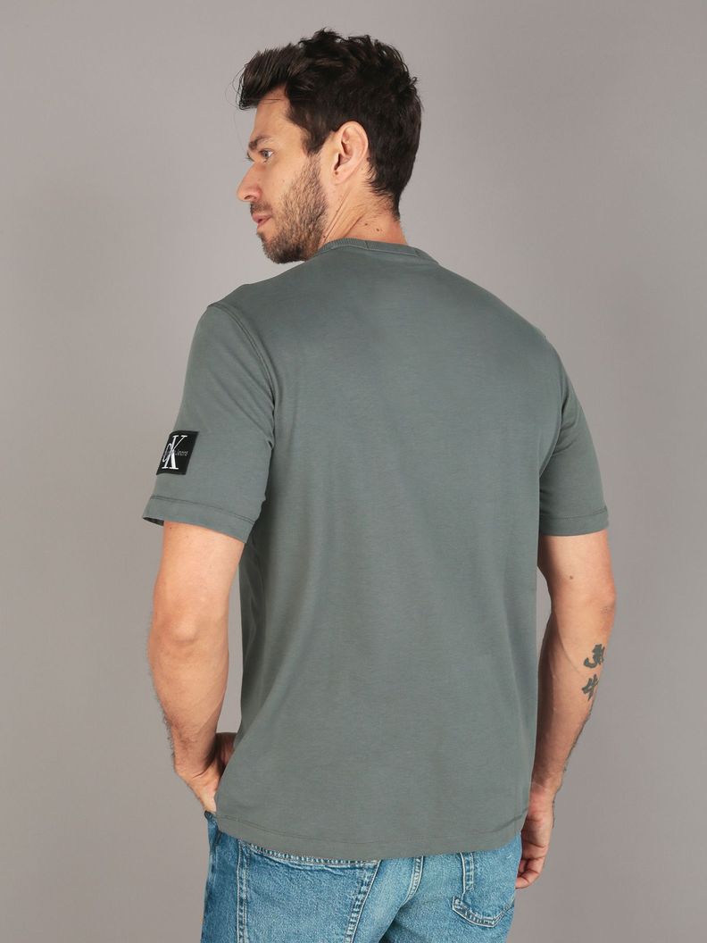 Polera Badge Regular Verde Calvin Klein-2