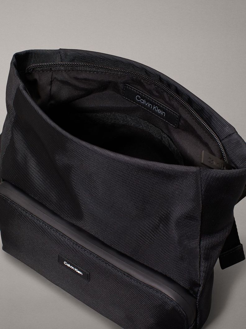Banano Plegable CK Essential Negro Calvin Klein-2
