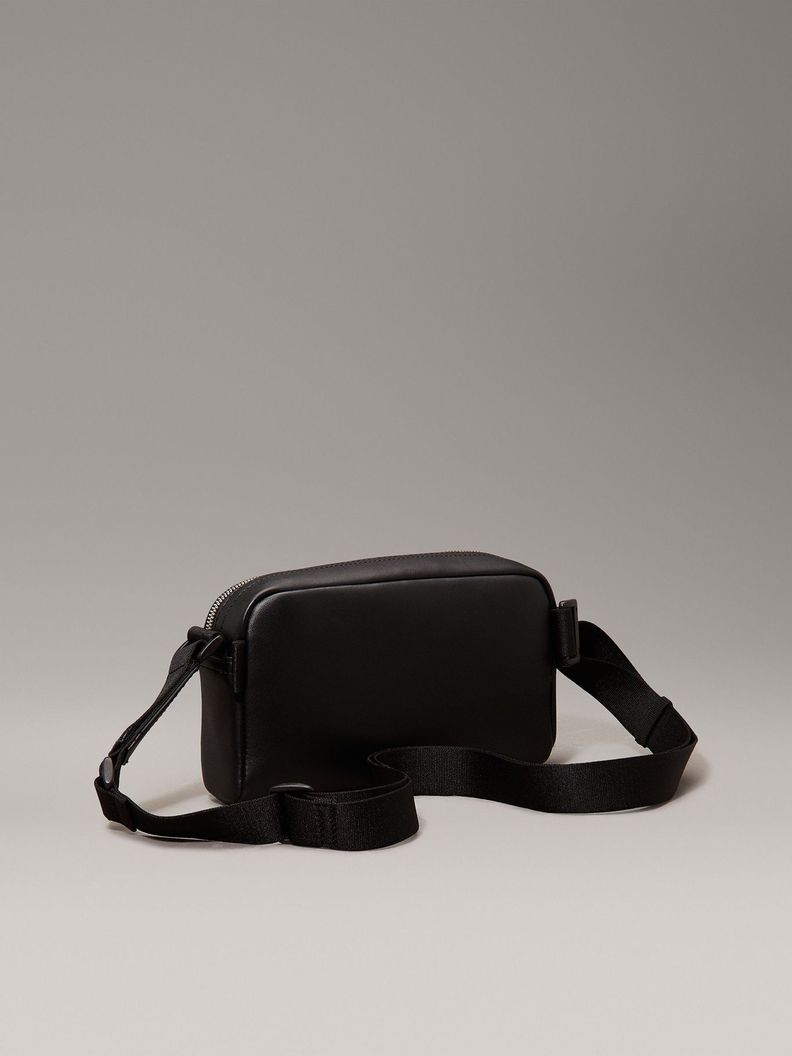Bolso Crossbody Monogram Soft Negro Calvin Klein-5