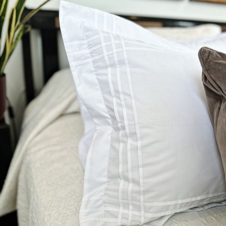 Funda de Almohada 50X90 Blanca Modelo Pliegues Casa Cecilia-0