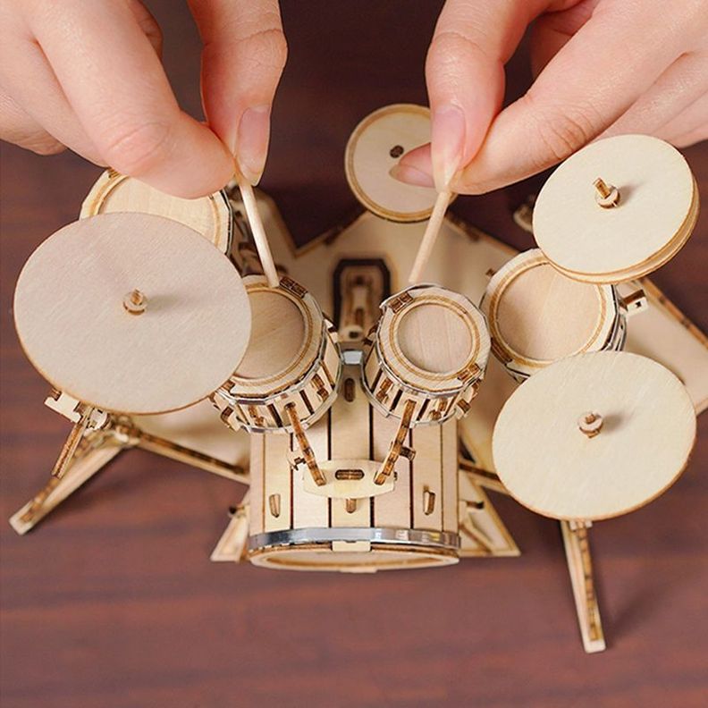 Puzzle 3D Batería de Madera  Robotime-4