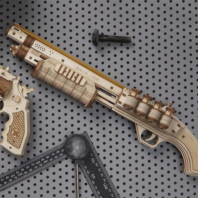 Escopeta Mecánica de Madera ROKR Terminator M870 - Puzzle 3D-1