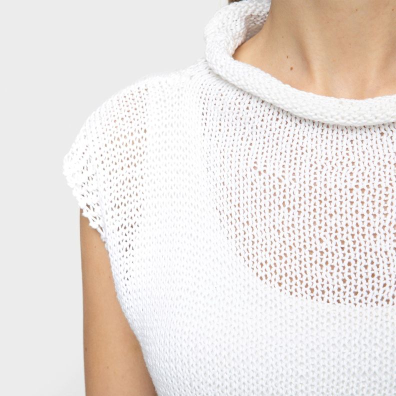Polera Sin Mangas Cuello de Tortuga-4
