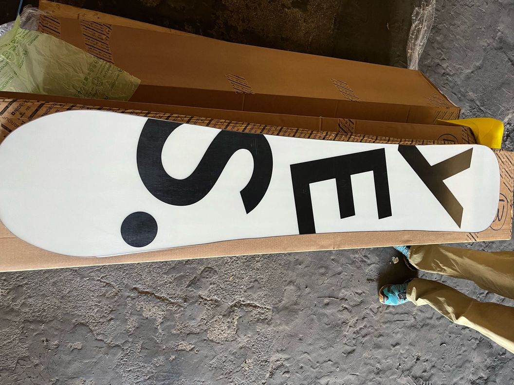 Tabla 10 - Snowboard YES Basic 2023 158-3