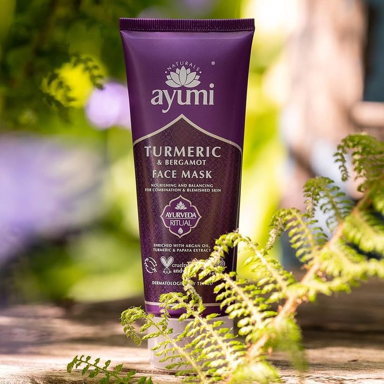 Mascarilla facial con cúrcuma y bergamota ayurveda-1