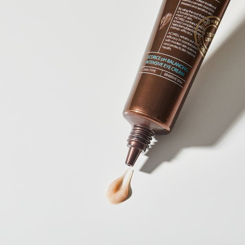 Contorno de Ojos de Regaliz Acwell Cosmética Coreana ACWELL | Paris.cl