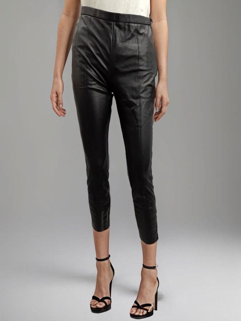 Pantalón Zara Talla S (8002)-0