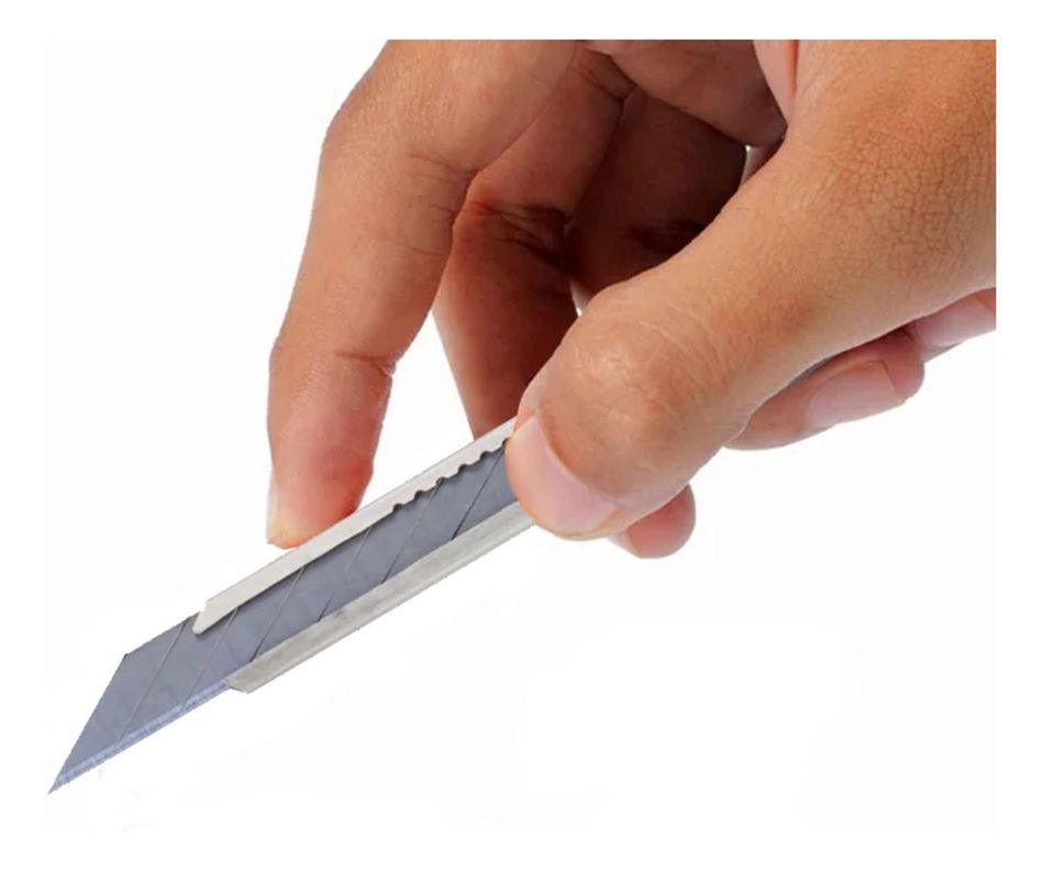 Cuchillo Cartonero 9mm Metálico Angulo 30° Seguro Automatico-2