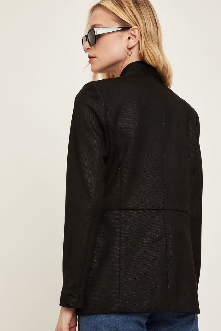 Blazer Liso Negro iO 16020224004102-4