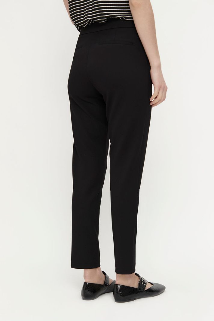 Pantalon Liso Negro Ash 11004224012102-4