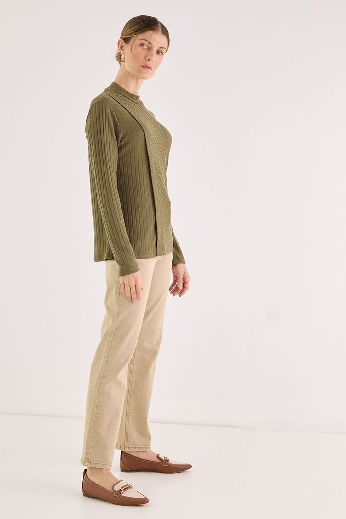 Polera Cuello Alto verde musgo 14202125005107-2