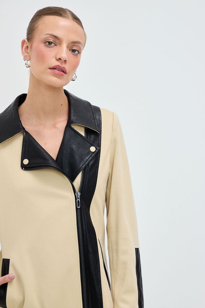 Chaqueton Liso Beige 17220125001106-1