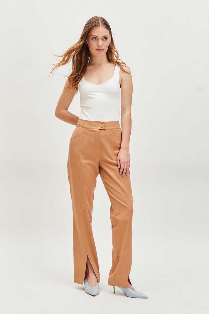 Pantalon Liso Verde iO 11020224054126-0