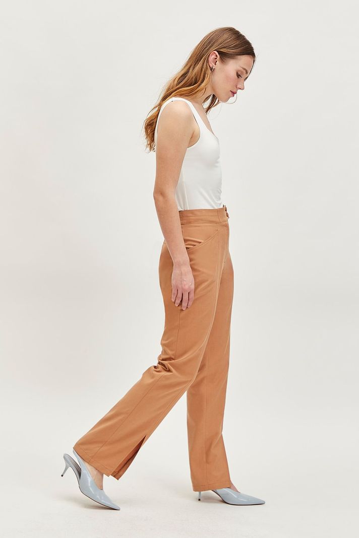 Pantalon Liso Verde iO 11020224054126-3