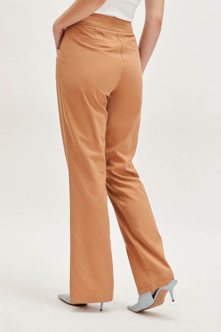 Pantalon Liso Verde iO 11020224054126-5