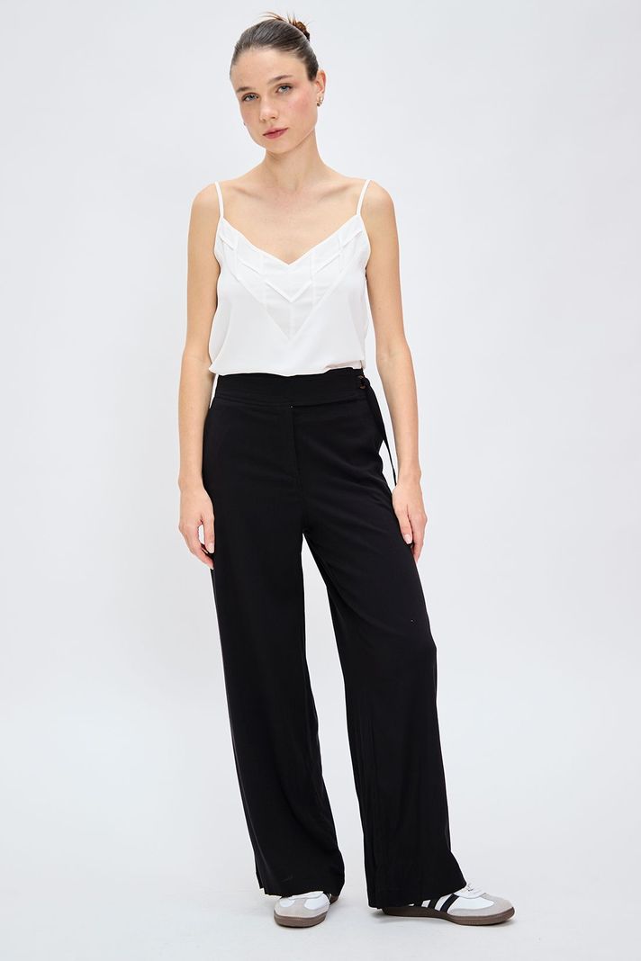 Pantalon Liso Negro iO 11020224023102-0